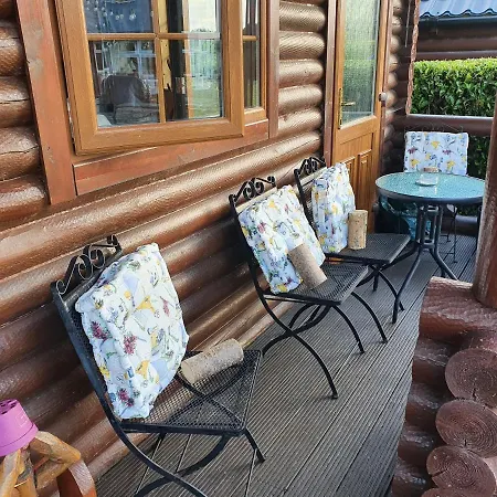 Cosy Countryside Log Apartmán *