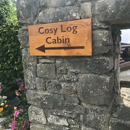 Cosy Countryside Log * Kilkenny